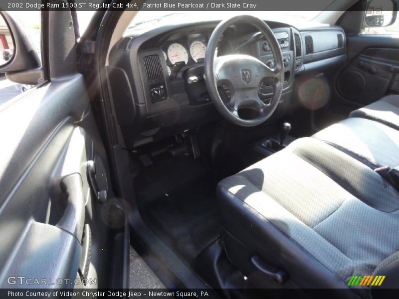 Patriot Blue Pearlcoat / Dark Slate Gray 2002 Dodge Ram 1500 ST Regular Cab 4x4