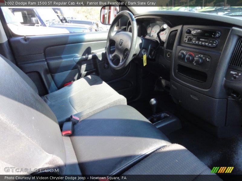 Patriot Blue Pearlcoat / Dark Slate Gray 2002 Dodge Ram 1500 ST Regular Cab 4x4