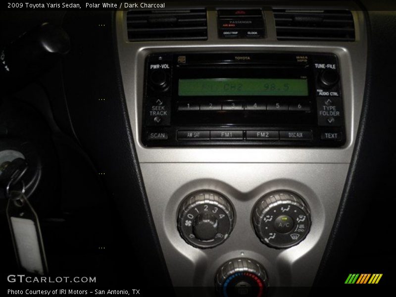 Polar White / Dark Charcoal 2009 Toyota Yaris Sedan