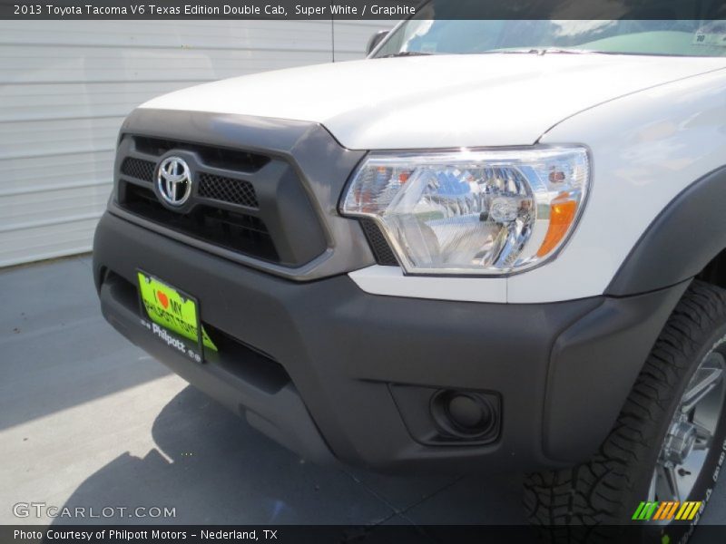 Super White / Graphite 2013 Toyota Tacoma V6 Texas Edition Double Cab