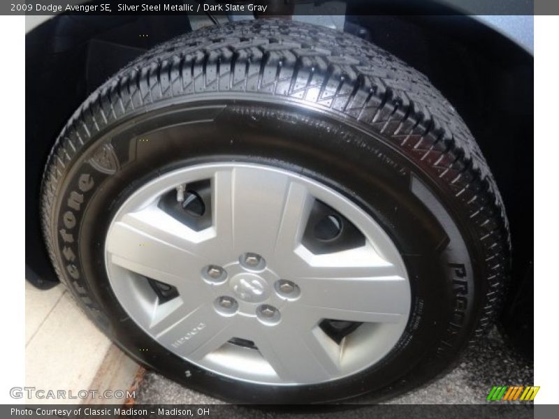 Silver Steel Metallic / Dark Slate Gray 2009 Dodge Avenger SE