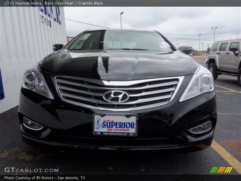 Black Onyx Pearl / Graphite Black 2013 Hyundai Azera