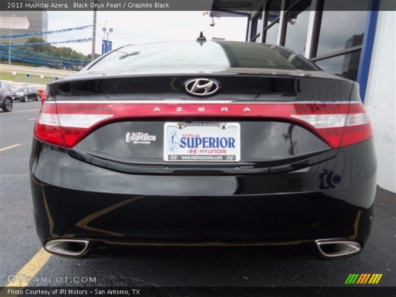 Black Onyx Pearl / Graphite Black 2013 Hyundai Azera