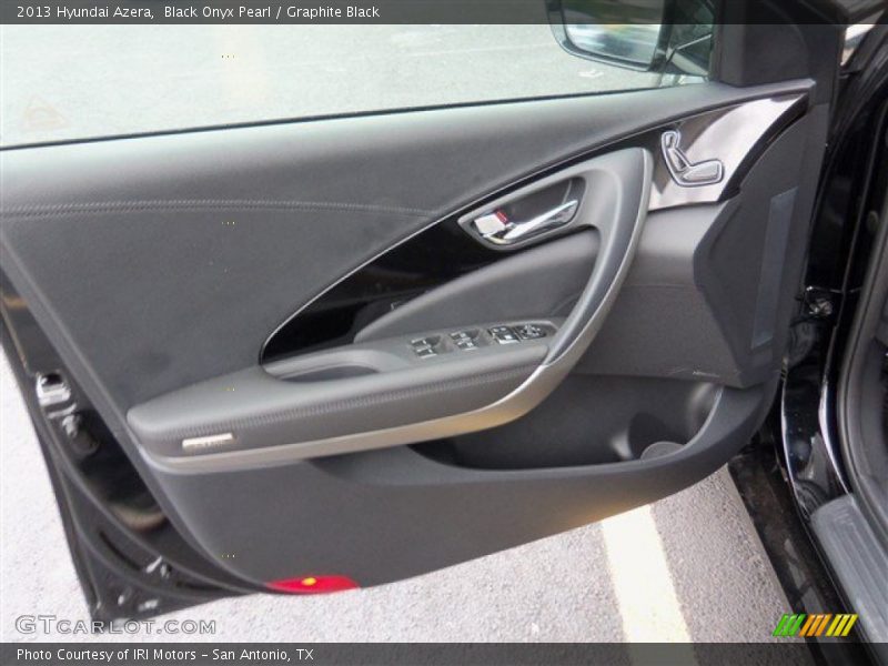 Black Onyx Pearl / Graphite Black 2013 Hyundai Azera