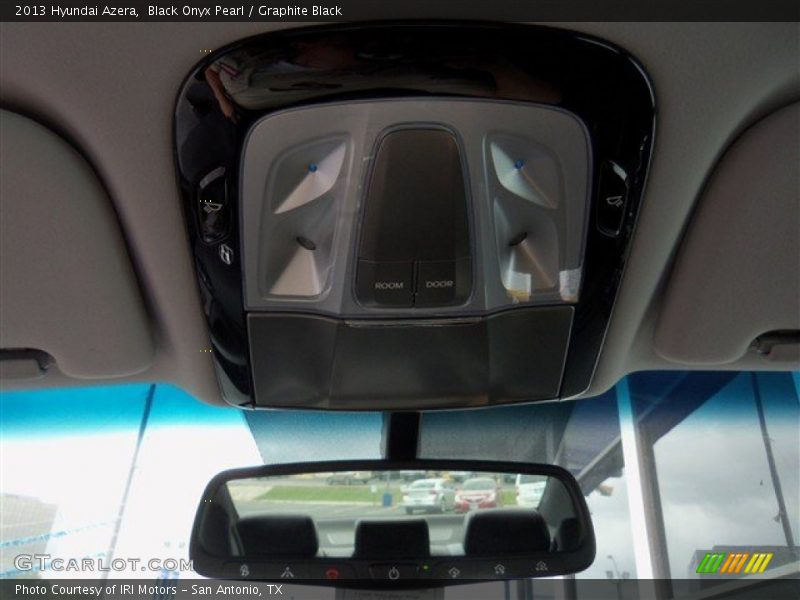 Black Onyx Pearl / Graphite Black 2013 Hyundai Azera