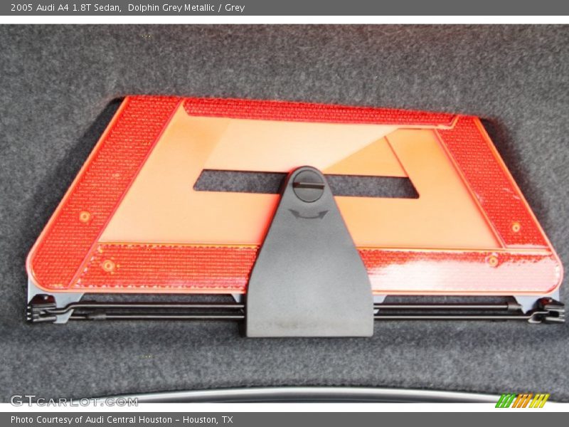 Dolphin Grey Metallic / Grey 2005 Audi A4 1.8T Sedan