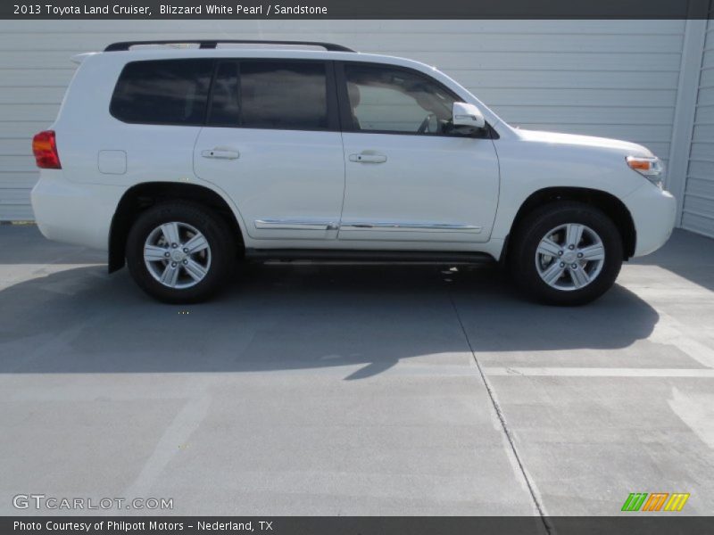 Blizzard White Pearl / Sandstone 2013 Toyota Land Cruiser