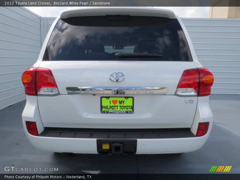 Blizzard White Pearl / Sandstone 2013 Toyota Land Cruiser