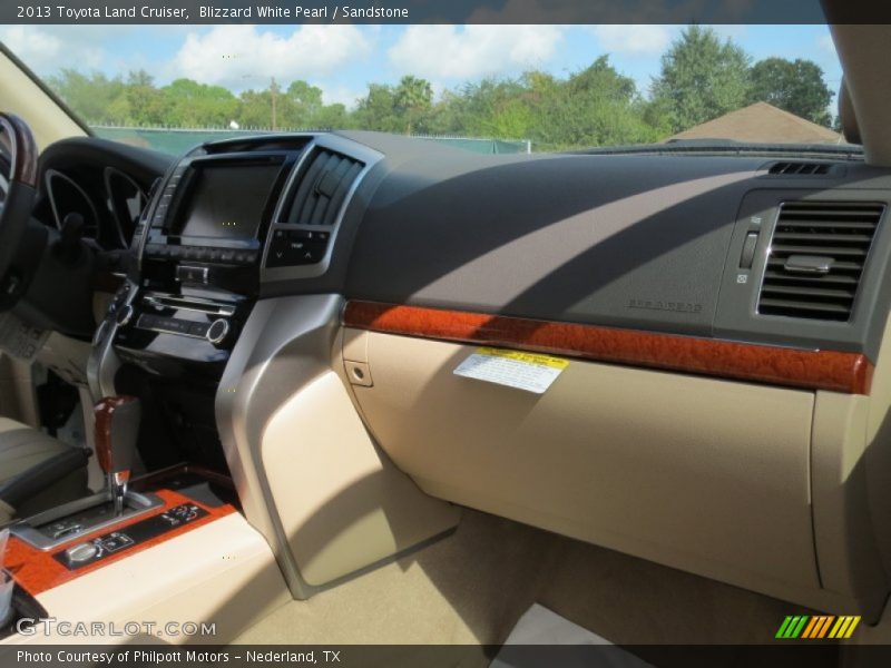 Blizzard White Pearl / Sandstone 2013 Toyota Land Cruiser