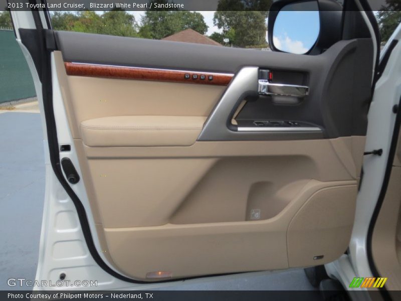 Blizzard White Pearl / Sandstone 2013 Toyota Land Cruiser