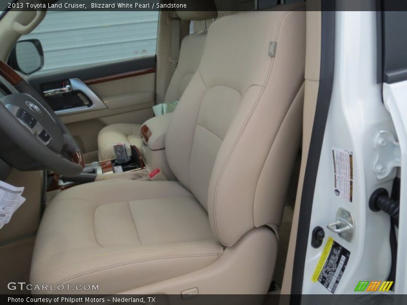 Blizzard White Pearl / Sandstone 2013 Toyota Land Cruiser