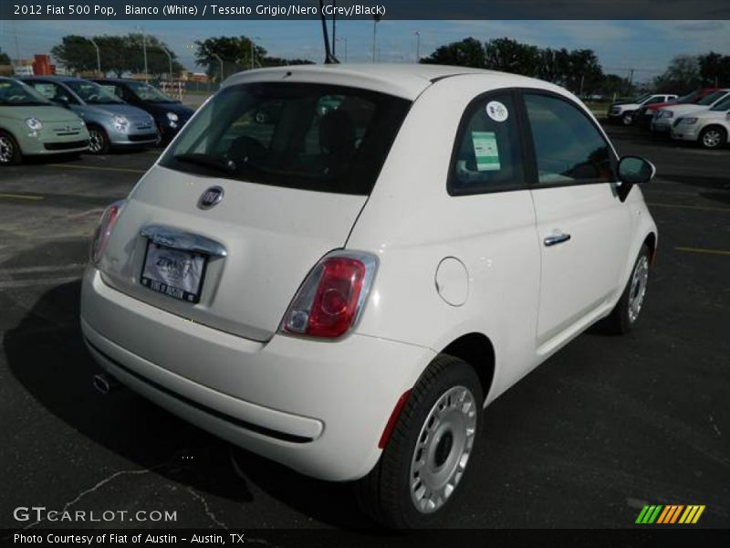 Bianco (White) / Tessuto Grigio/Nero (Grey/Black) 2012 Fiat 500 Pop
