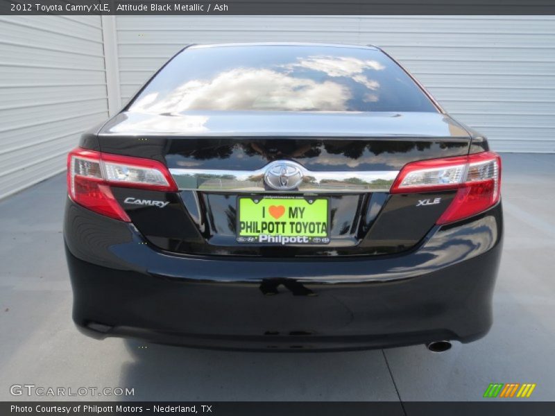 Attitude Black Metallic / Ash 2012 Toyota Camry XLE