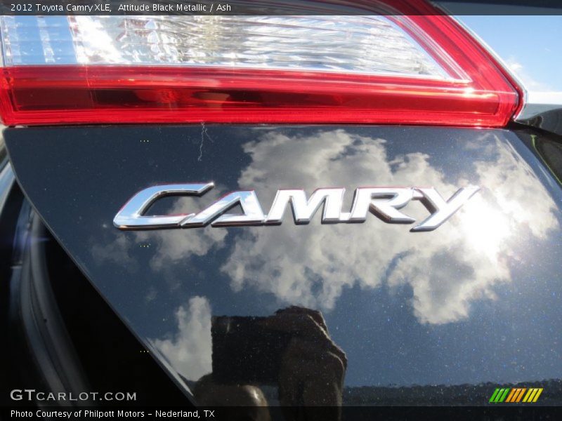 Attitude Black Metallic / Ash 2012 Toyota Camry XLE