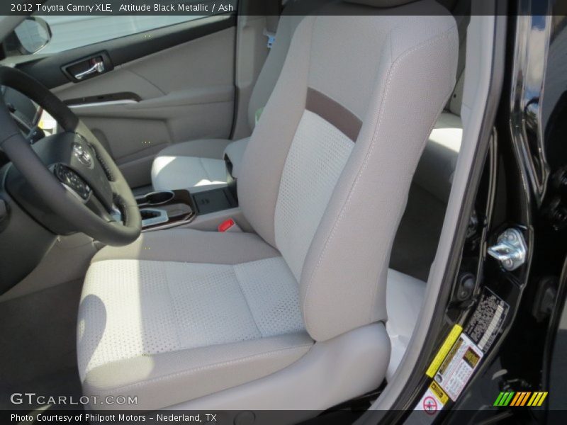 Attitude Black Metallic / Ash 2012 Toyota Camry XLE