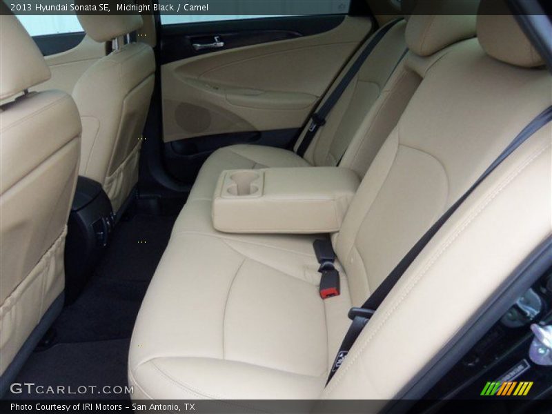 Midnight Black / Camel 2013 Hyundai Sonata SE