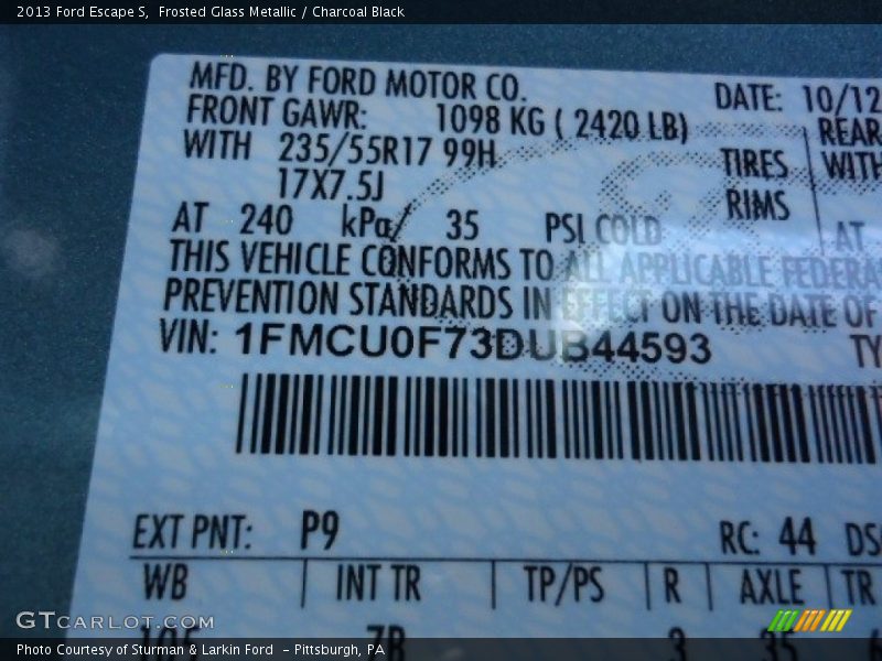 Frosted Glass Metallic / Charcoal Black 2013 Ford Escape S