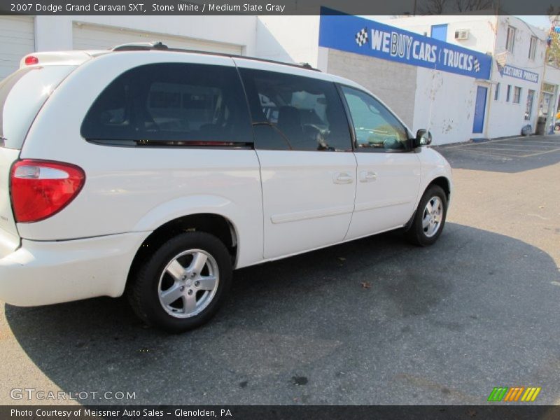 Stone White / Medium Slate Gray 2007 Dodge Grand Caravan SXT