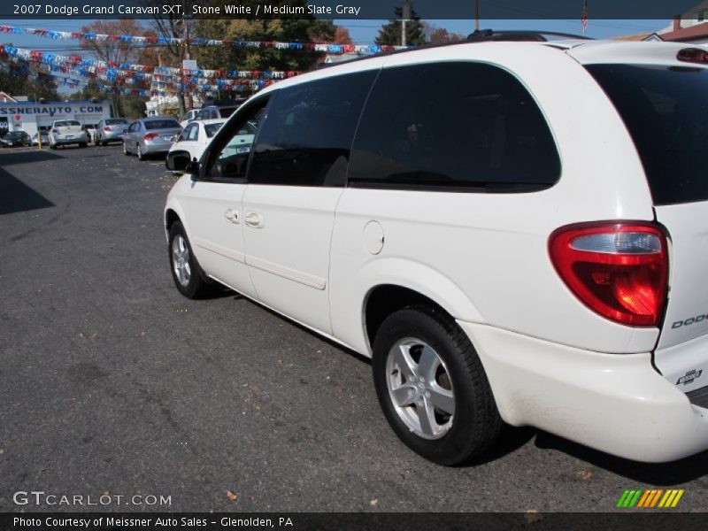 Stone White / Medium Slate Gray 2007 Dodge Grand Caravan SXT