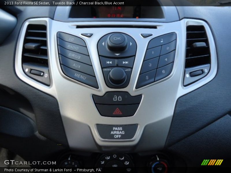 Controls of 2013 Fiesta SE Sedan