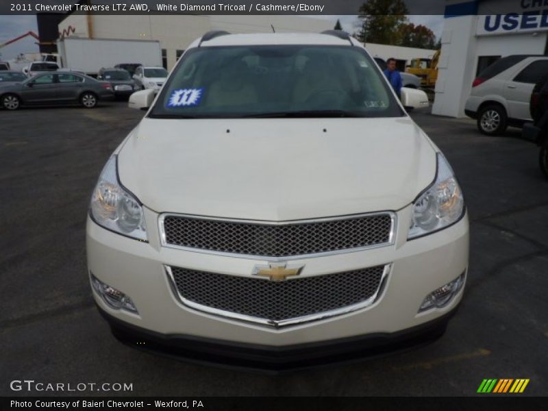 White Diamond Tricoat / Cashmere/Ebony 2011 Chevrolet Traverse LTZ AWD