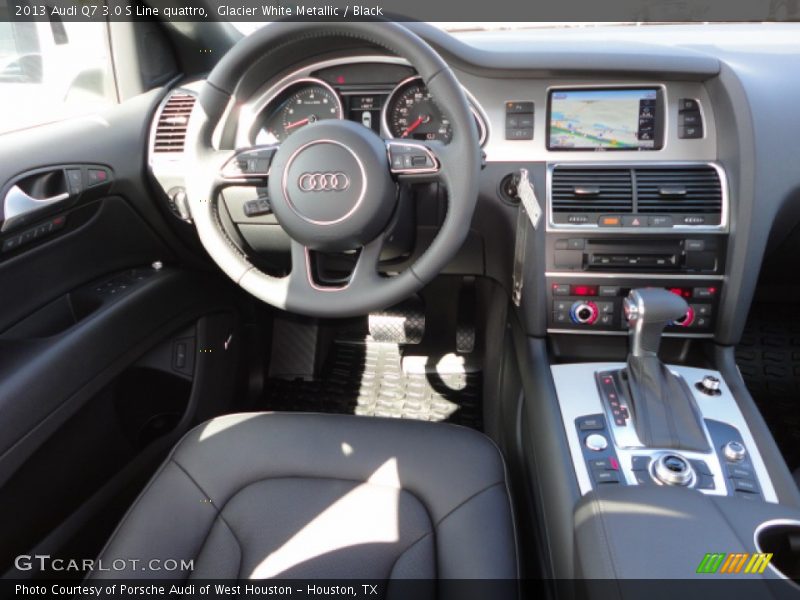 Dashboard of 2013 Q7 3.0 S Line quattro