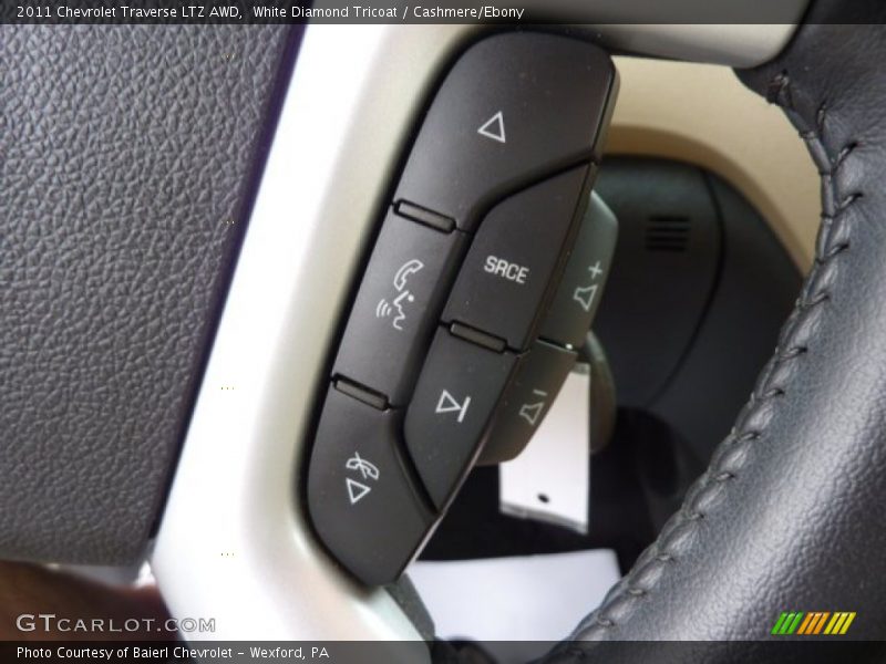 Controls of 2011 Traverse LTZ AWD
