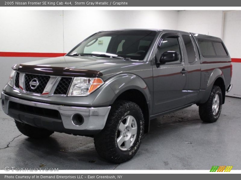 Storm Gray Metallic / Graphite 2005 Nissan Frontier SE King Cab 4x4