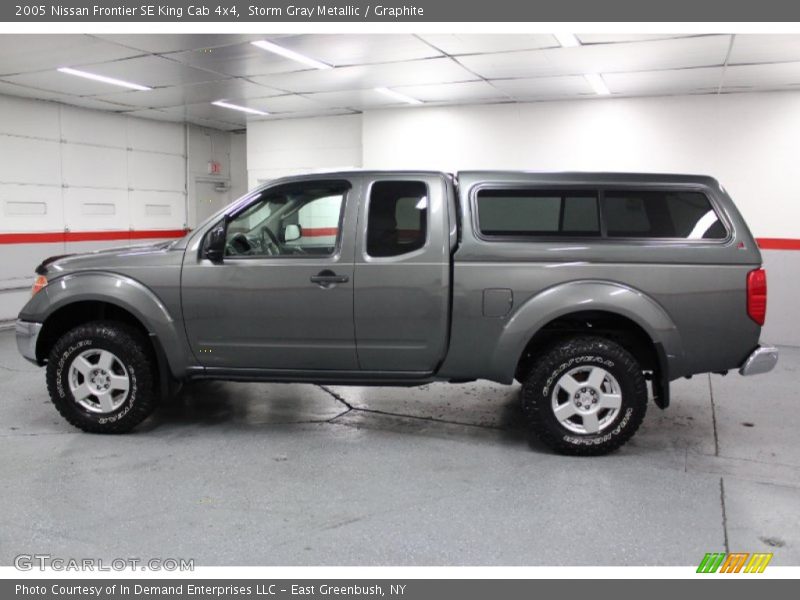 Storm Gray Metallic / Graphite 2005 Nissan Frontier SE King Cab 4x4