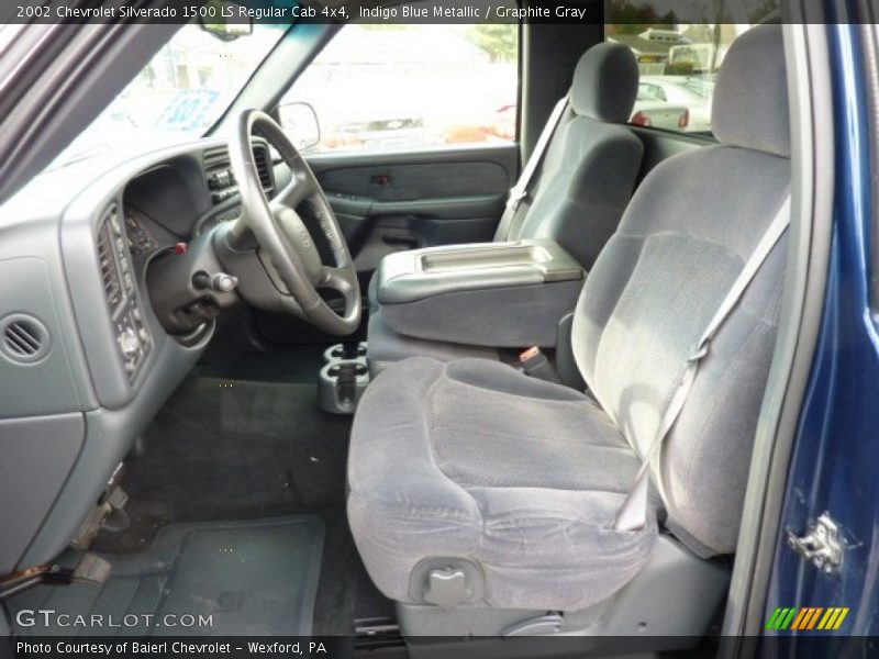 Indigo Blue Metallic / Graphite Gray 2002 Chevrolet Silverado 1500 LS Regular Cab 4x4
