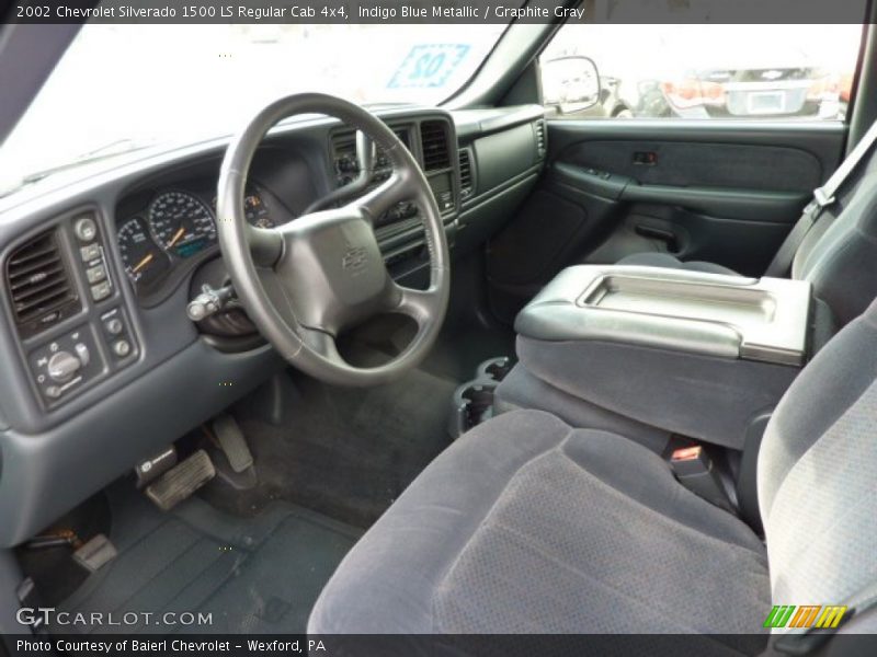 Indigo Blue Metallic / Graphite Gray 2002 Chevrolet Silverado 1500 LS Regular Cab 4x4