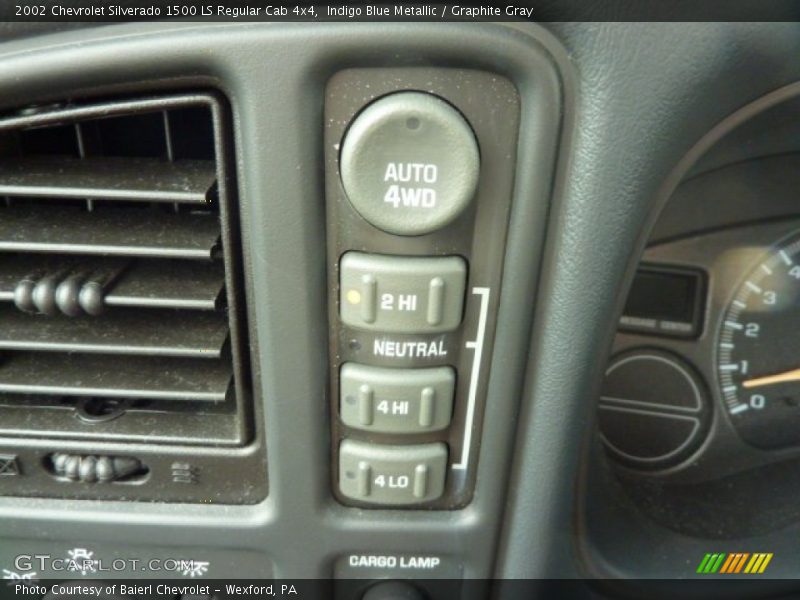 Indigo Blue Metallic / Graphite Gray 2002 Chevrolet Silverado 1500 LS Regular Cab 4x4