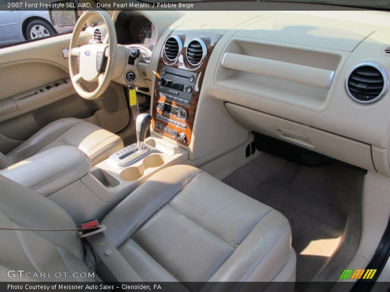 Dune Pearl Metallic / Pebble Beige 2007 Ford Freestyle SEL AWD