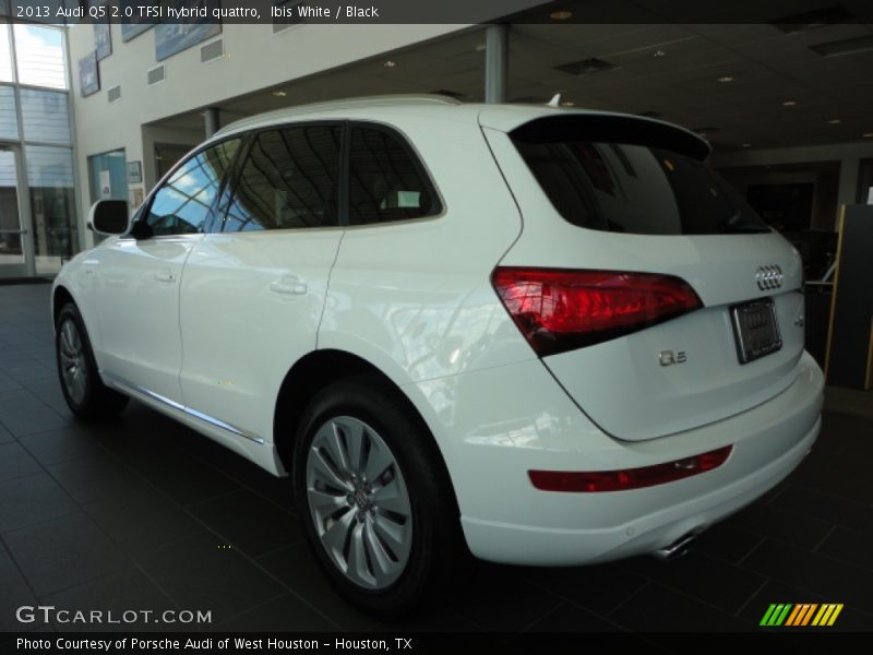 Ibis White / Black 2013 Audi Q5 2.0 TFSI hybrid quattro