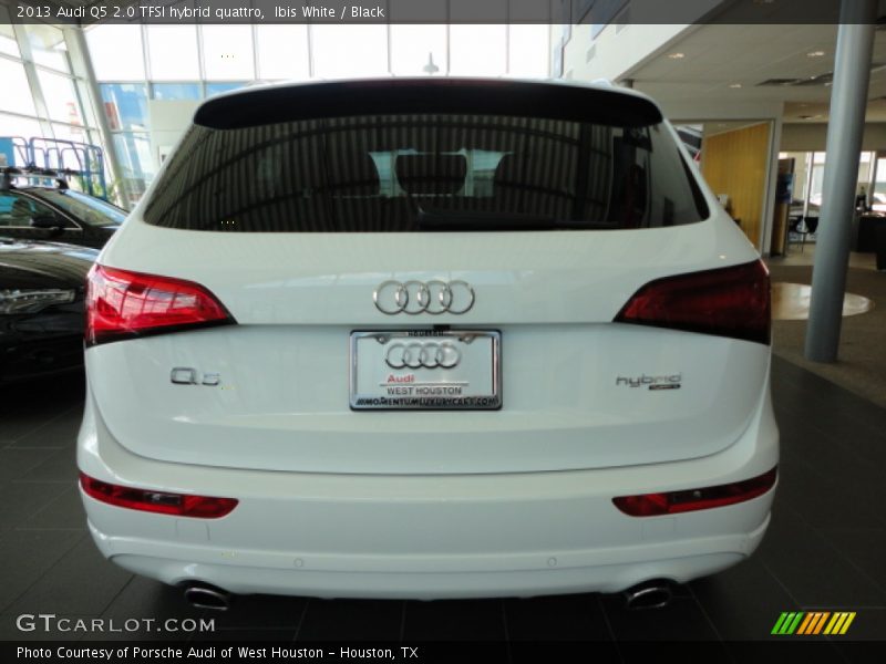 Ibis White / Black 2013 Audi Q5 2.0 TFSI hybrid quattro