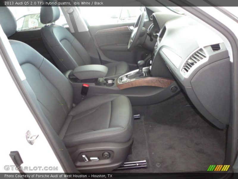  2013 Q5 2.0 TFSI hybrid quattro Black Interior