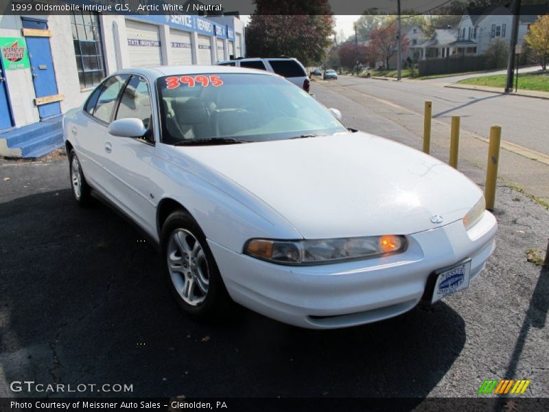 Arctic White / Neutral 1999 Oldsmobile Intrigue GLS