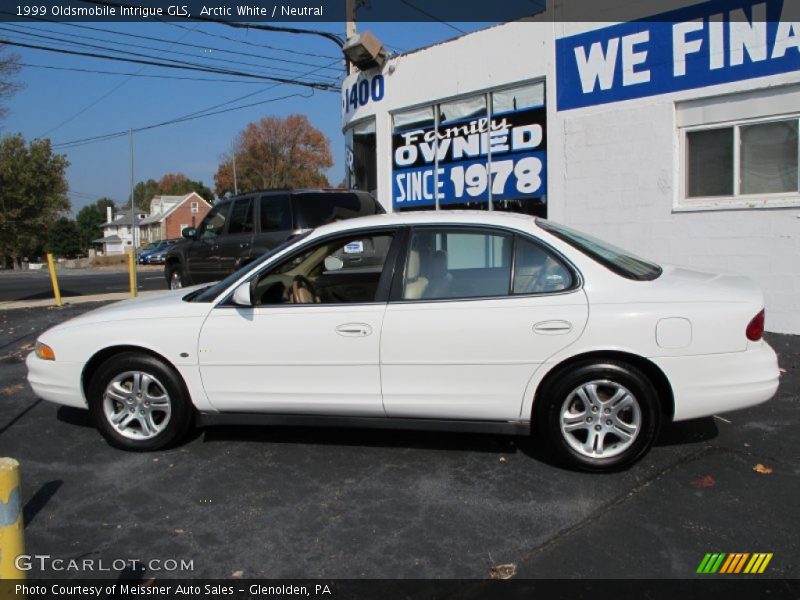 Arctic White / Neutral 1999 Oldsmobile Intrigue GLS