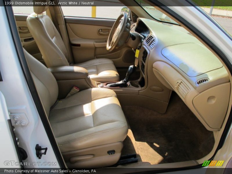 Arctic White / Neutral 1999 Oldsmobile Intrigue GLS