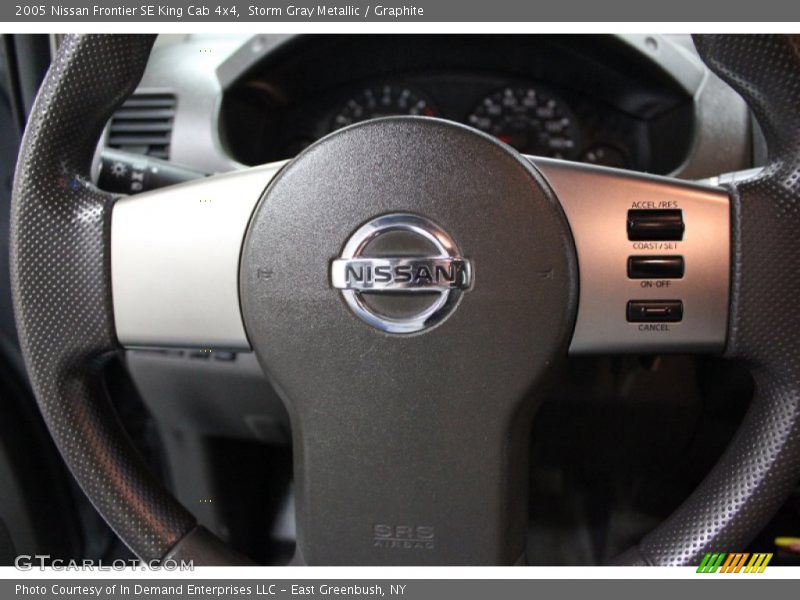 Storm Gray Metallic / Graphite 2005 Nissan Frontier SE King Cab 4x4