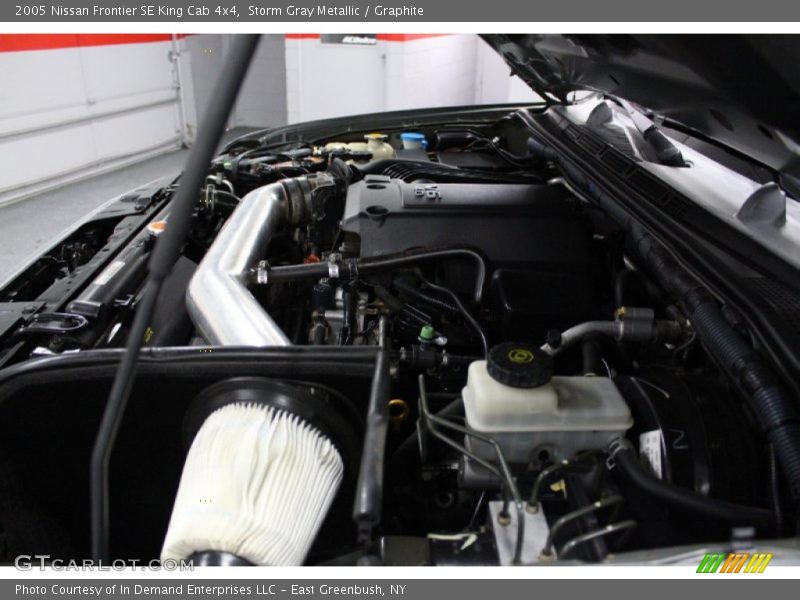 Storm Gray Metallic / Graphite 2005 Nissan Frontier SE King Cab 4x4