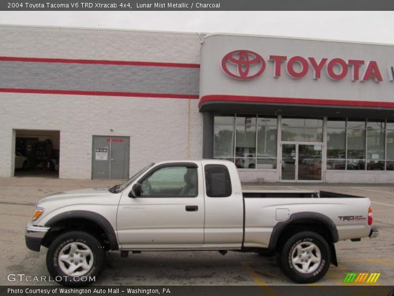 Lunar Mist Metallic / Charcoal 2004 Toyota Tacoma V6 TRD Xtracab 4x4