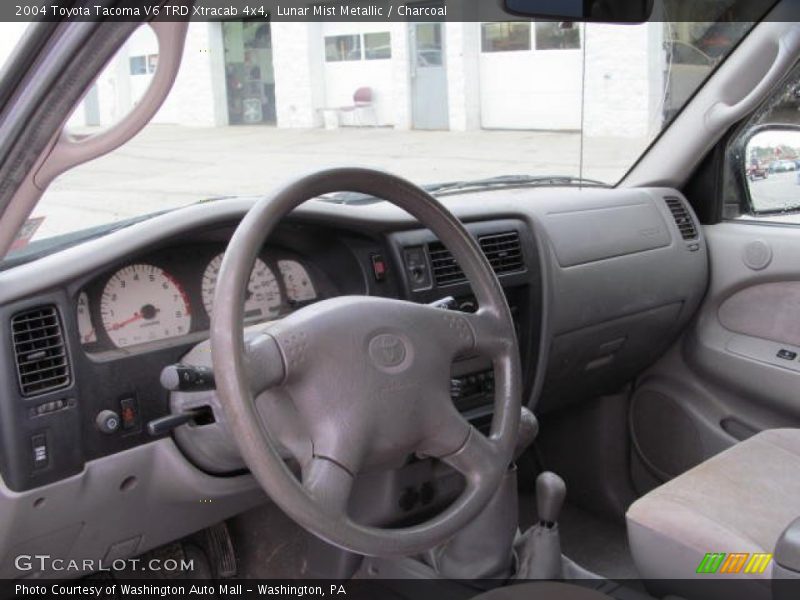 Lunar Mist Metallic / Charcoal 2004 Toyota Tacoma V6 TRD Xtracab 4x4