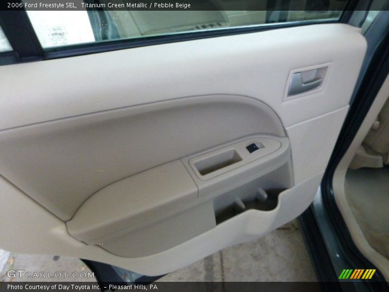 Titanium Green Metallic / Pebble Beige 2006 Ford Freestyle SEL