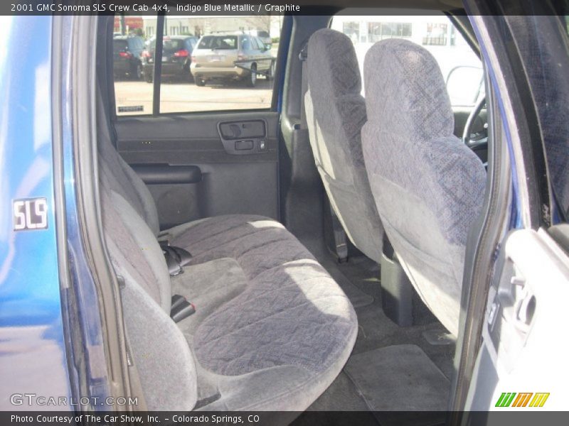 Rear Seat of 2001 Sonoma SLS Crew Cab 4x4