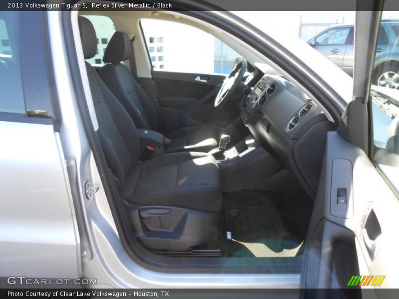 Reflex Silver Metallic / Black 2013 Volkswagen Tiguan S