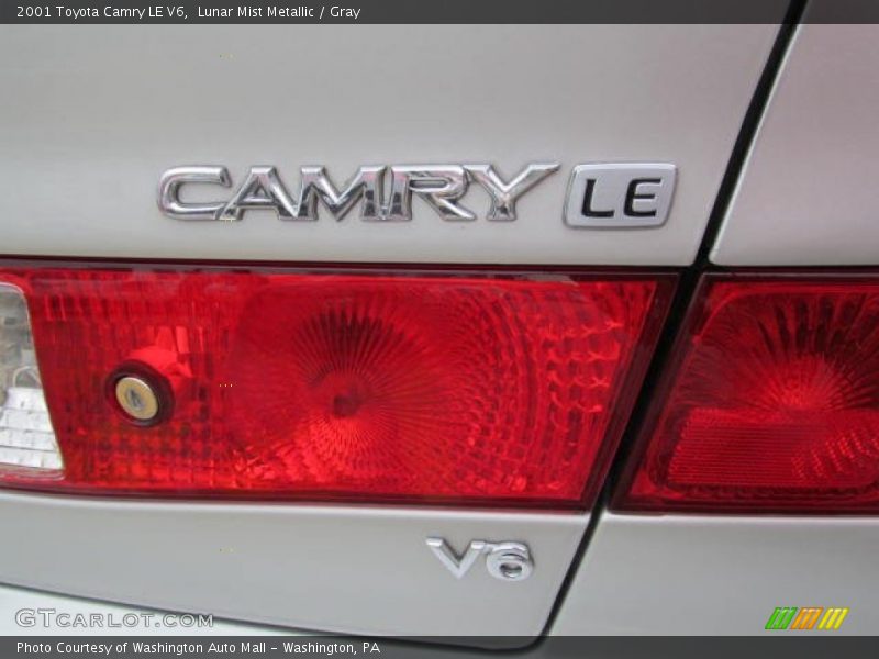 Lunar Mist Metallic / Gray 2001 Toyota Camry LE V6
