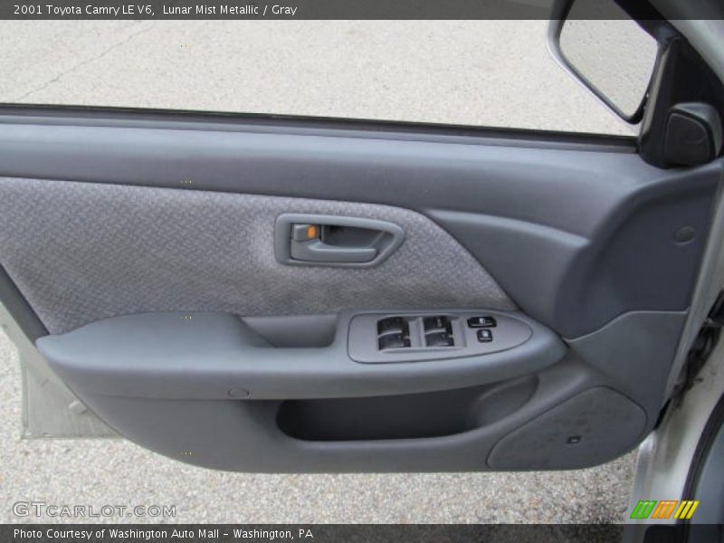 Lunar Mist Metallic / Gray 2001 Toyota Camry LE V6