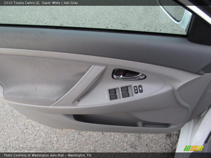 Super White / Ash Gray 2010 Toyota Camry LE