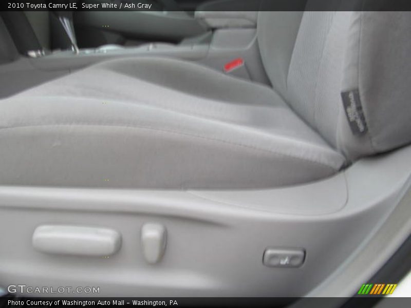 Super White / Ash Gray 2010 Toyota Camry LE